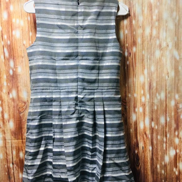 Shelby & Palmer Girls Stripped Dress - Picture 4 of 4